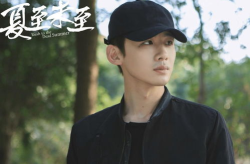 双男主读心吃瓜娱乐圈,双男主读心探秘娱乐圈风云